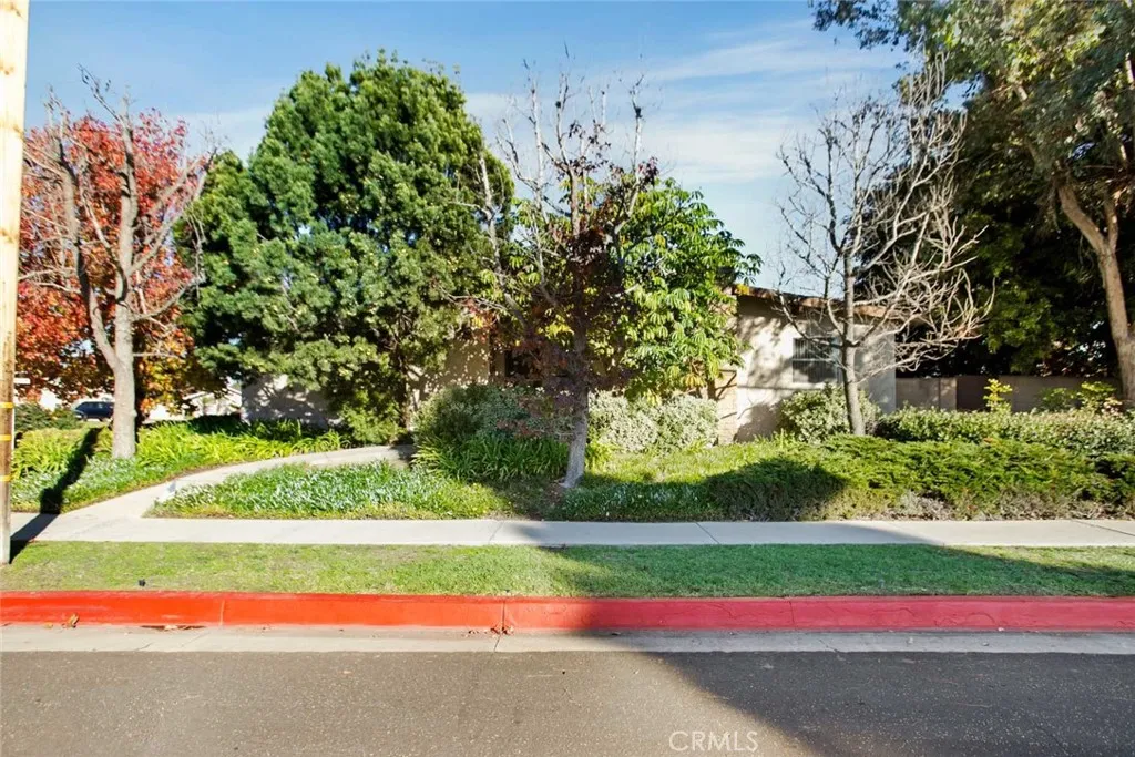 13632 Biola Avenue, La Mirada, California 90638 home-pic-2